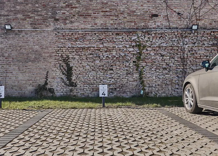 U Ewy- Free Parking